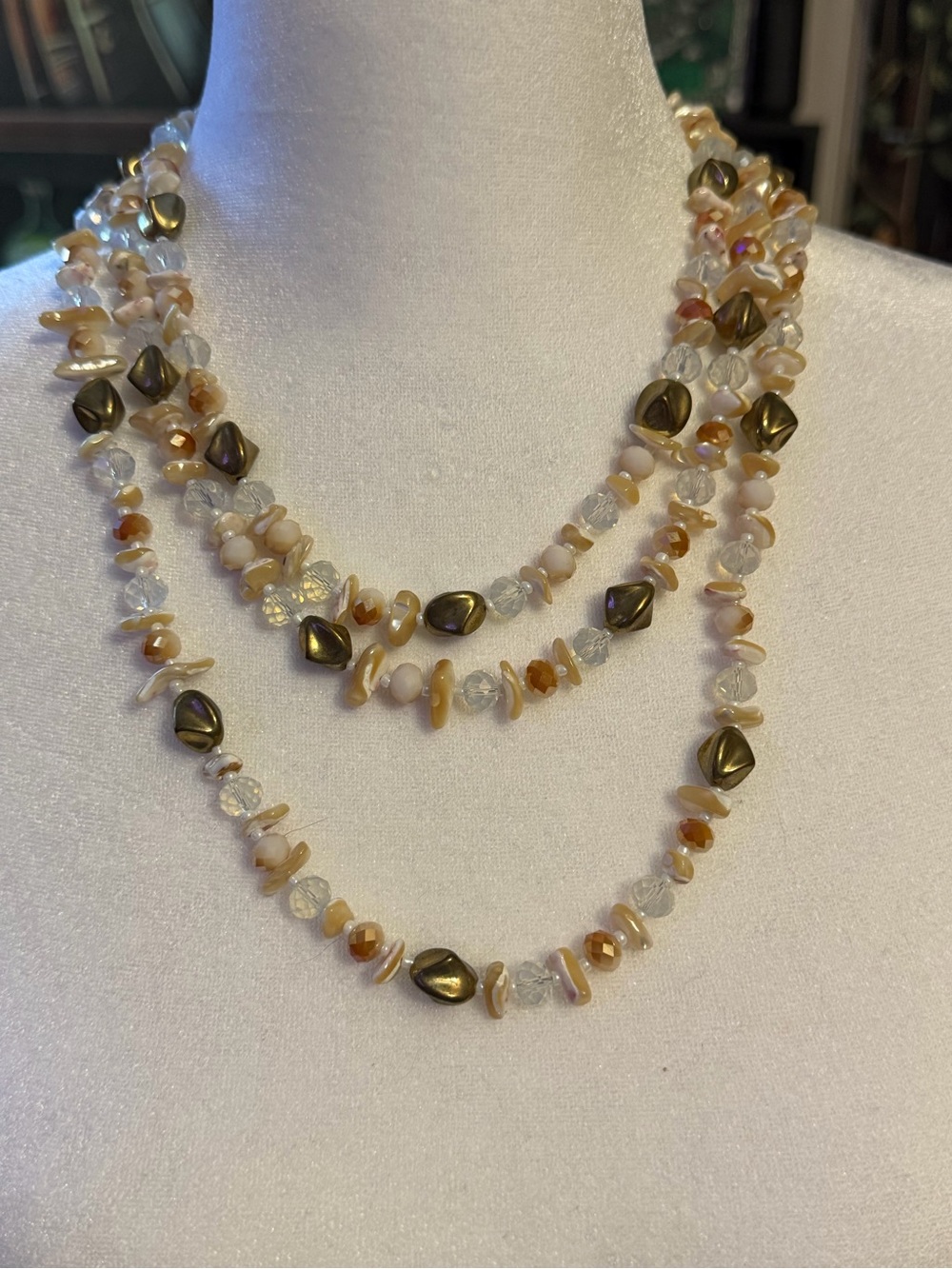 Vintage Triple-Strand Beige shell chip & Gold Beaded Women’s Necklace